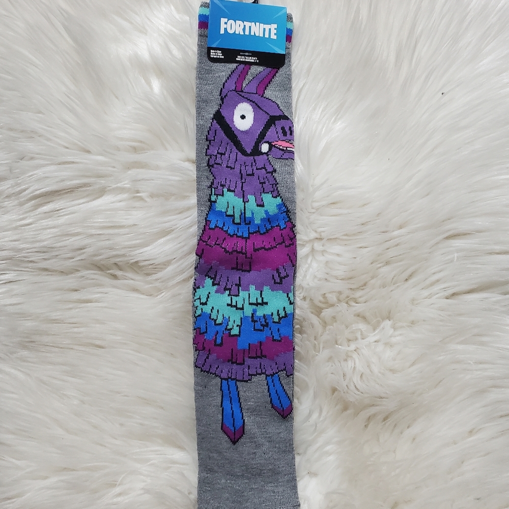 🦋 5/$25 Fornite socks